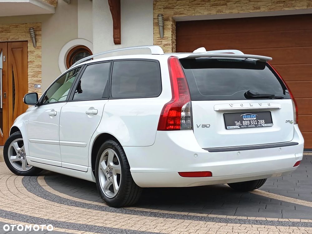 Volvo V50 DPF D2 Summum - 4