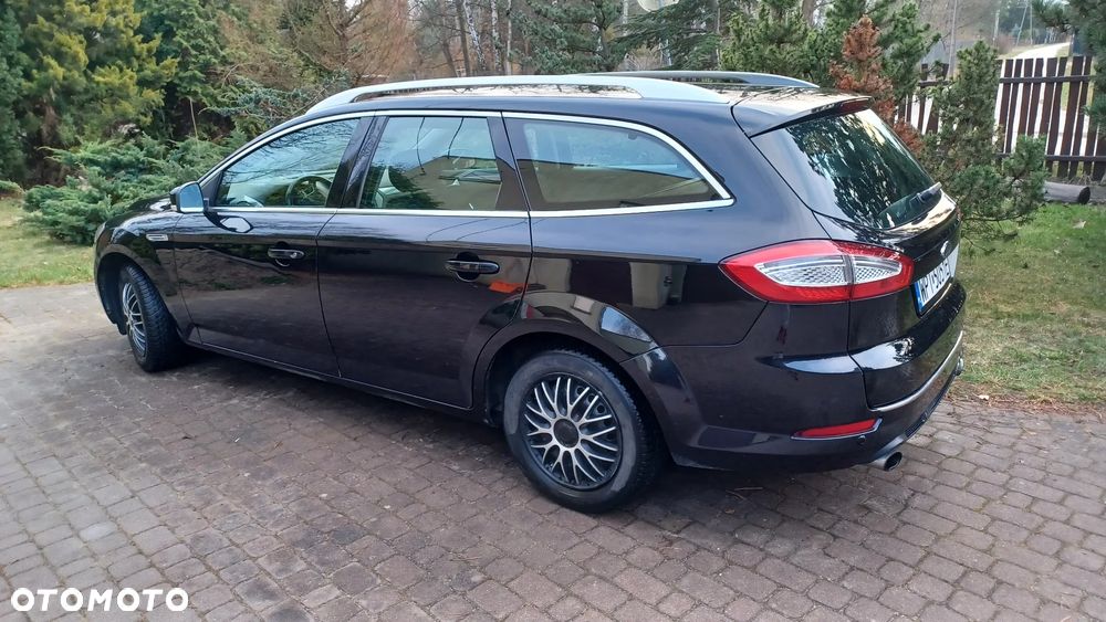 Ford Mondeo 2.0 EcoBoost Titanium - 4