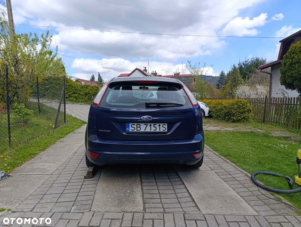 Ford Focus 1.4 Trend - 3