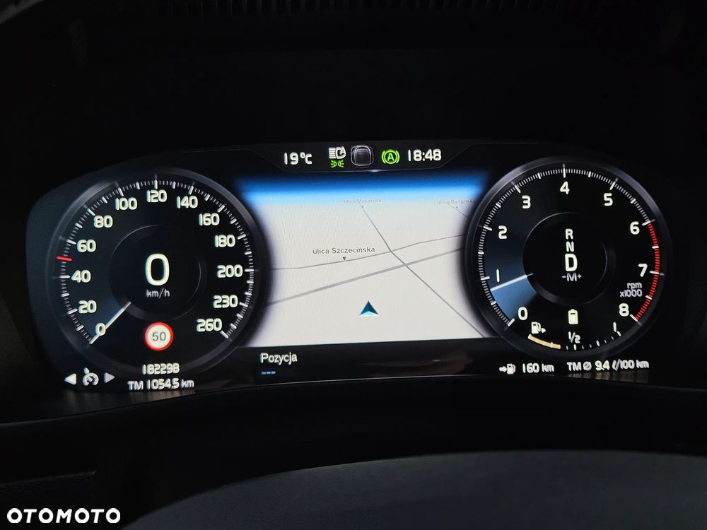Volvo XC 40 B4 B Momentum - 39