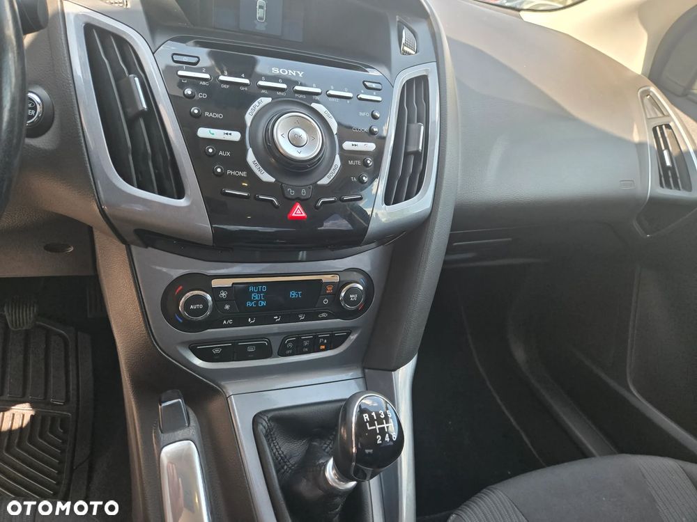 Ford Focus 1.6 EcoBoost Start-Stopp-System Titanium - 21