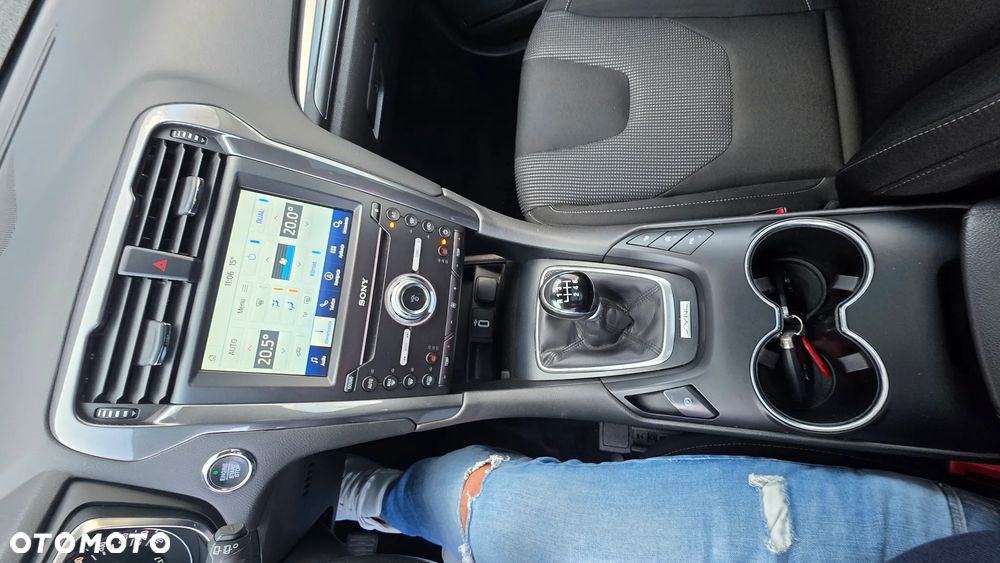 Ford Mondeo 2.0 TDCi STart-Stopp Titanium - 22