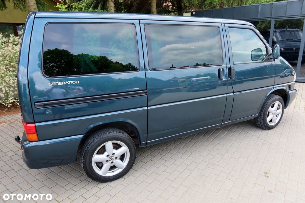 Volkswagen Multivan - 3