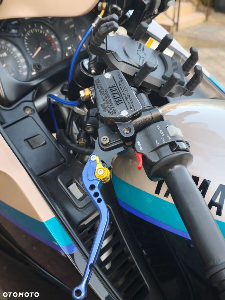 Yamaha FJ - 31