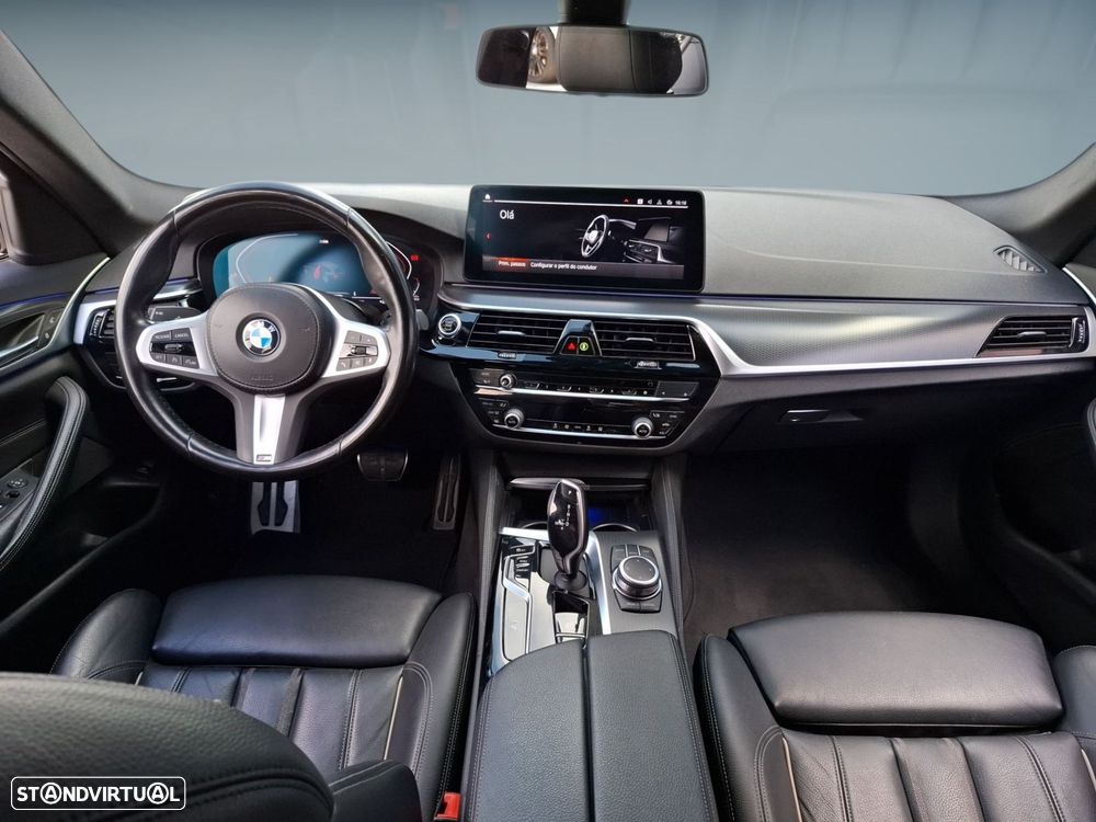 BMW 520 d Pack Desportivo M Auto - 12