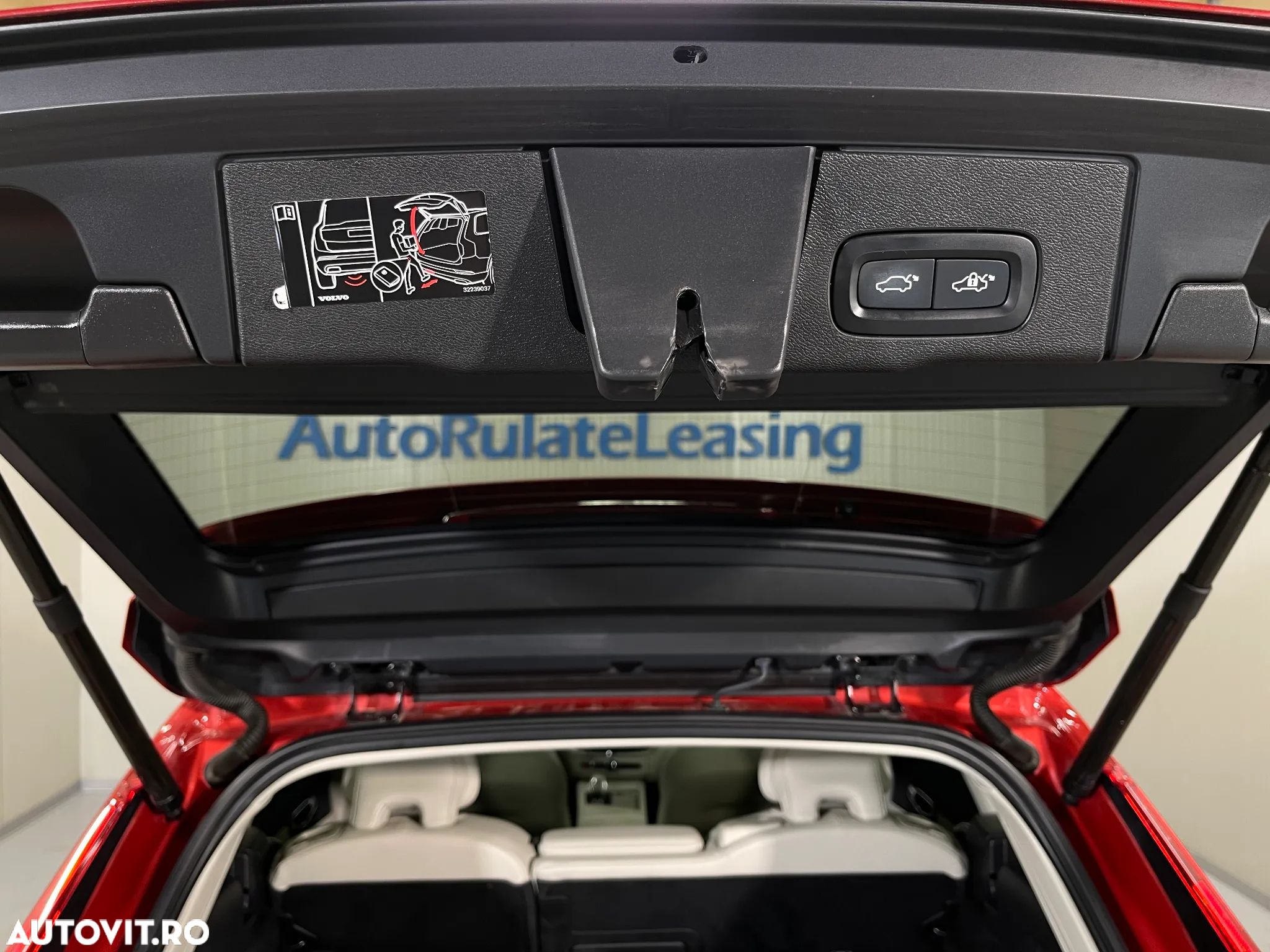 Volvo XC 60 B5 D AWD Geartronic Inscription - 26