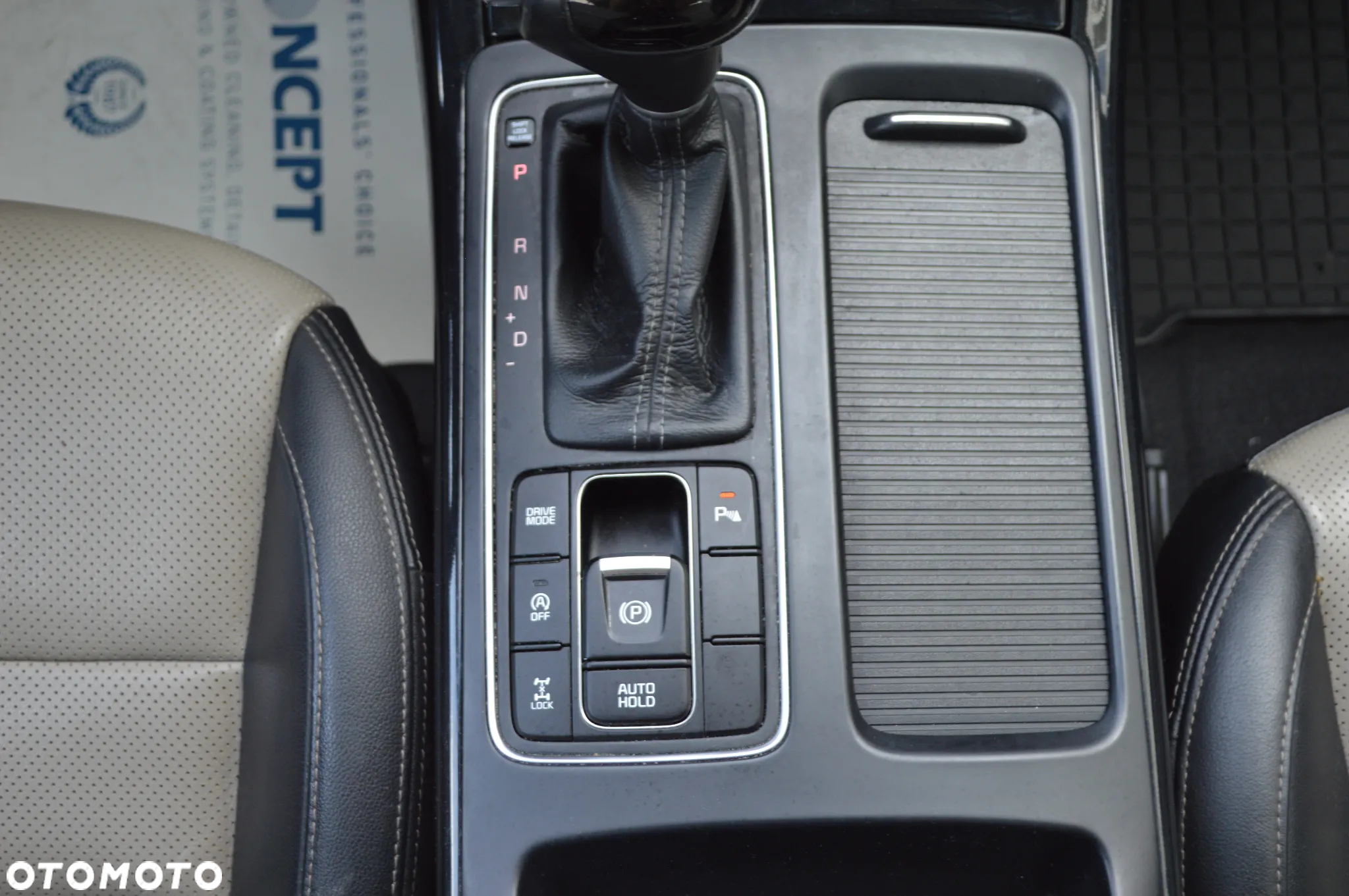 Kia Sorento 2.0 CRDI M - 23