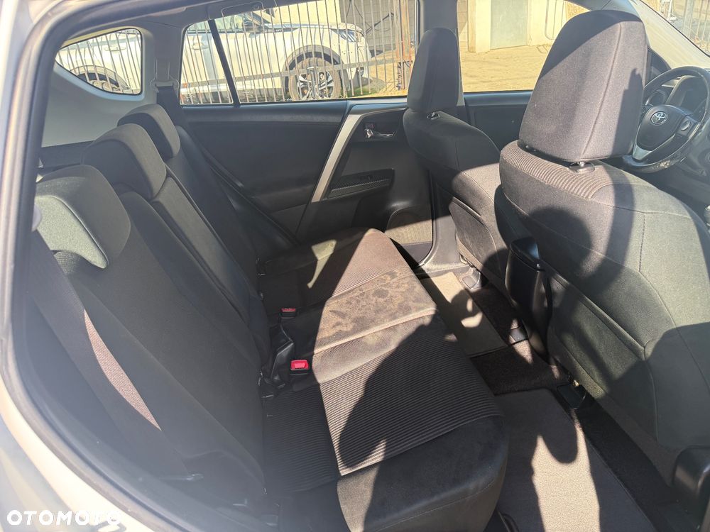 Toyota RAV4 2.0 D-4D Premium 4x2 - 14