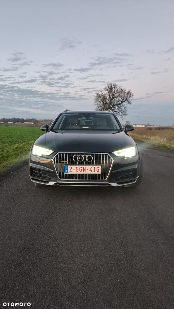 Audi A4 Allroad - 33