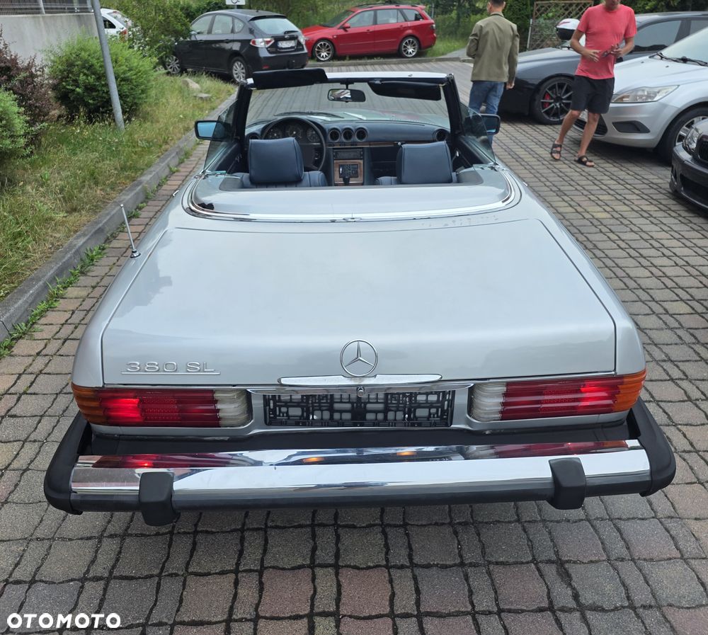 Mercedes-Benz SL - 7
