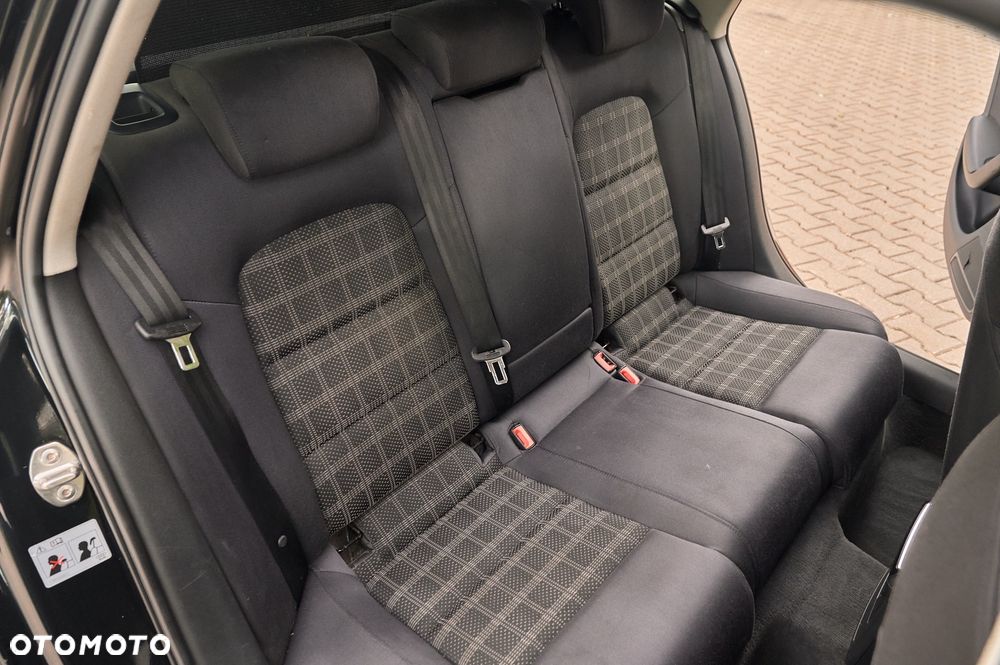 Audi A4 Avant 2.0 TDI DPF Ambition - 34