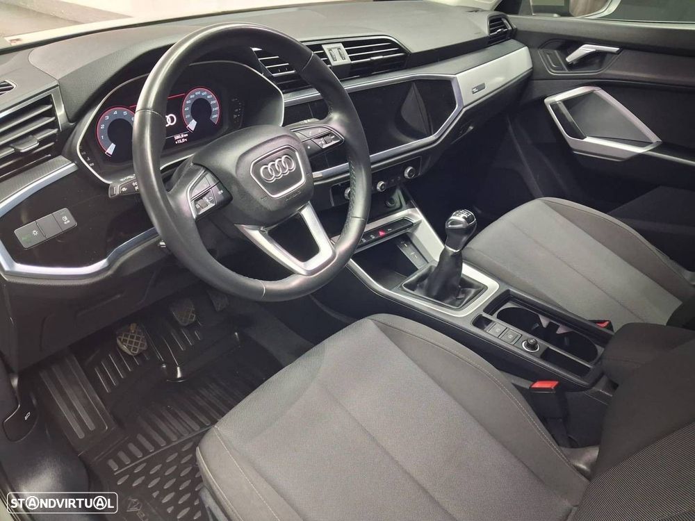 Audi Q3 35 TFSI - 10
