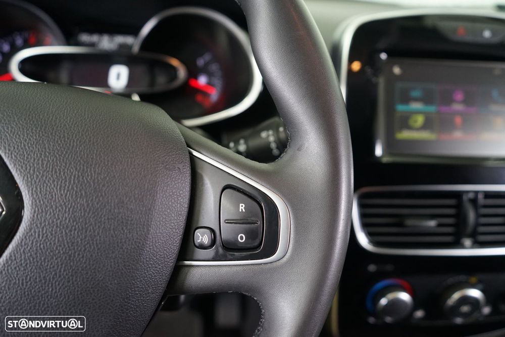 Renault Clio Sport Tourer 0.9 TCe Limited - 23