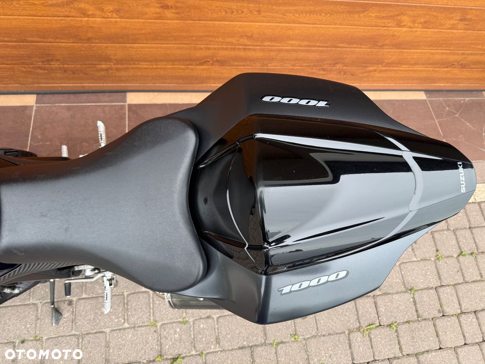 Suzuki GSX-R - 12