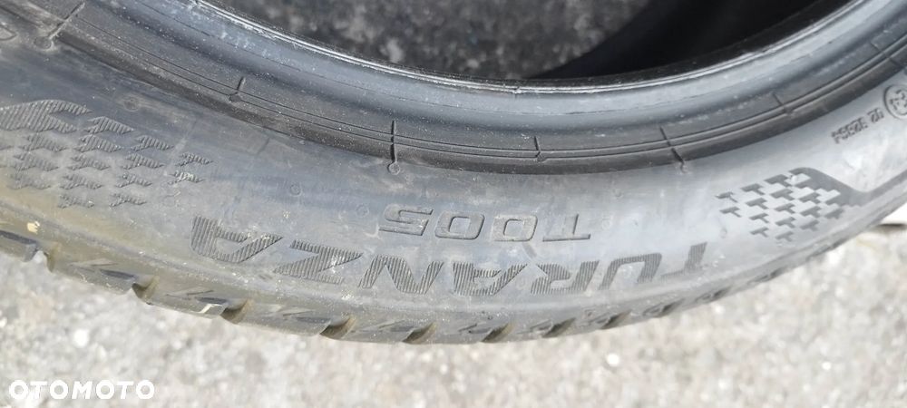245/40/19 bridgestone turanza t005 - 7