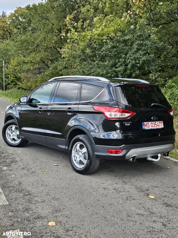 Ford Kuga 2.0 TDCi 4x4 Aut. Individual - 3