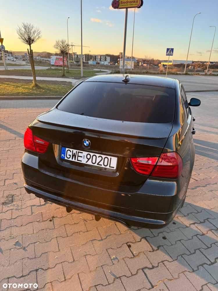 BMW Seria 3 320d - 16