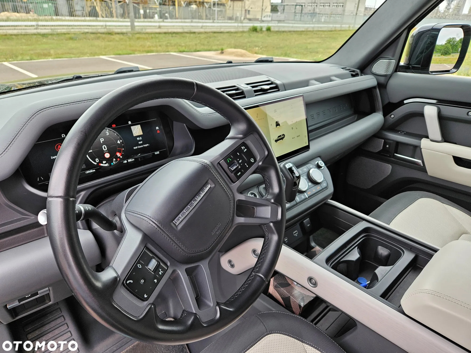 Land Rover Defender 130 3.0 D300 mHEV X-Dynamic HSE - 10