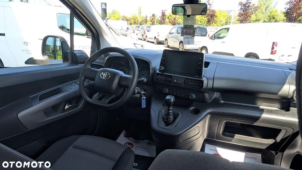 Toyota Proace City Verso Long 1.5 D-4D Business - 15
