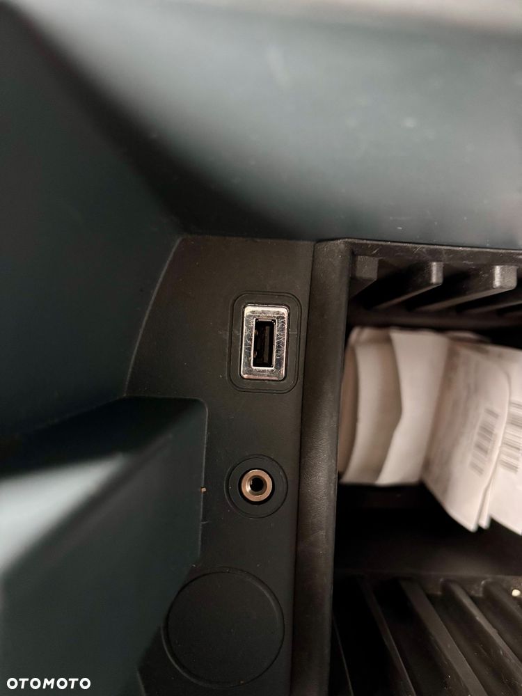 Ford C-MAX 2.0 TDCi SYNC Edition - 12