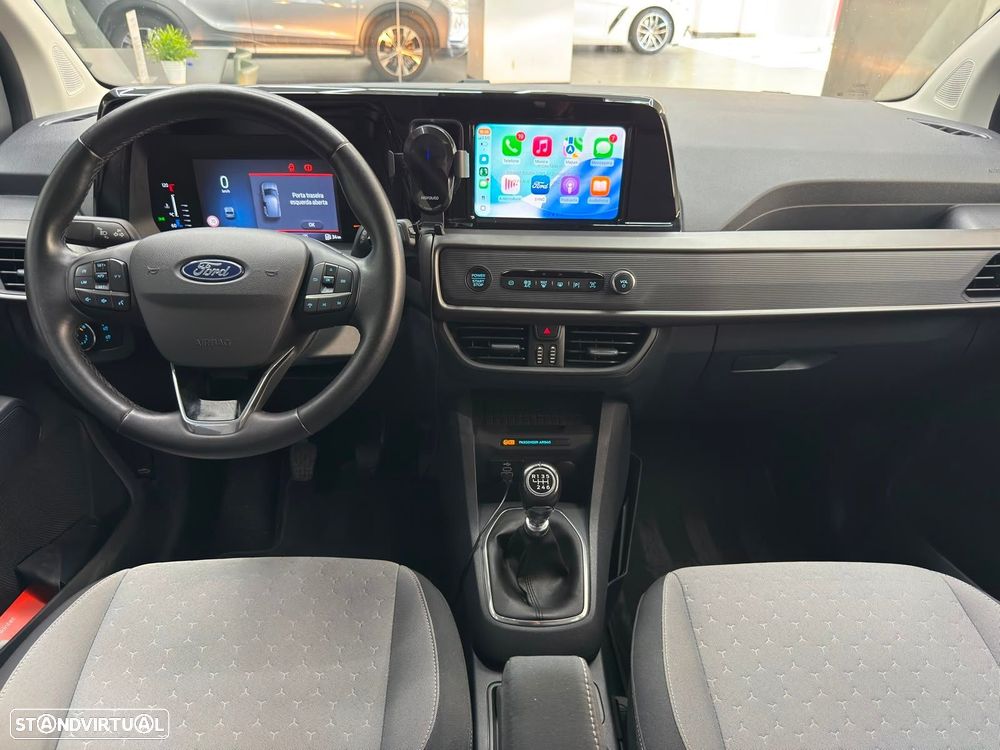 Ford Tourneo Courier 1.0 EcoBoost Titanium - 26