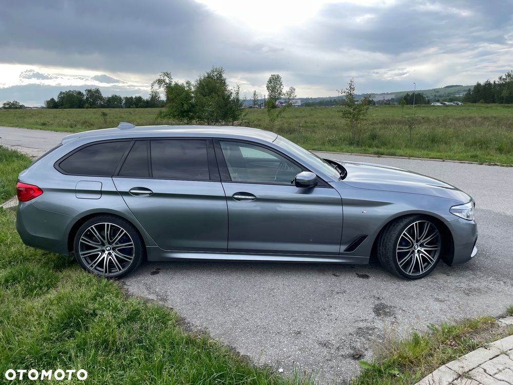 BMW Seria 5 530d xDrive M Sport sport - 2