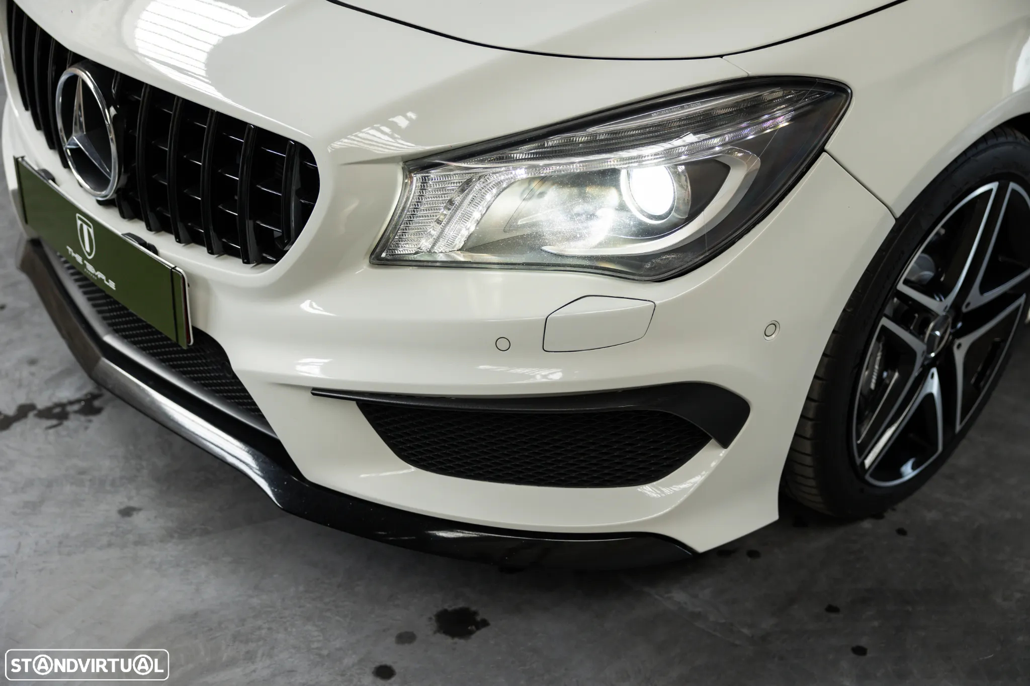 Mercedes-Benz CLA 45 AMG - 19