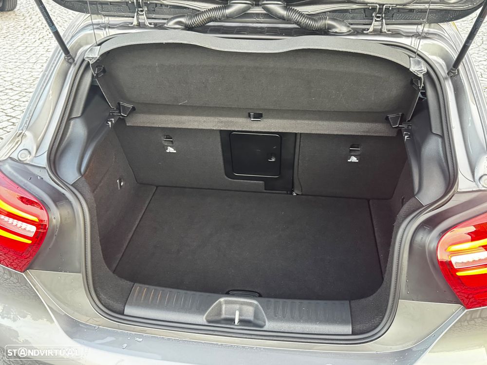 Mercedes-Benz A 45 AMG 4Matic Speedshift 7G-DCT - 23