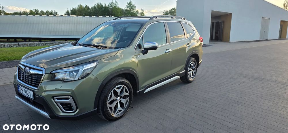 Subaru Forester 2.0i-L Platinum (EyeSight) Lineartronic - 1
