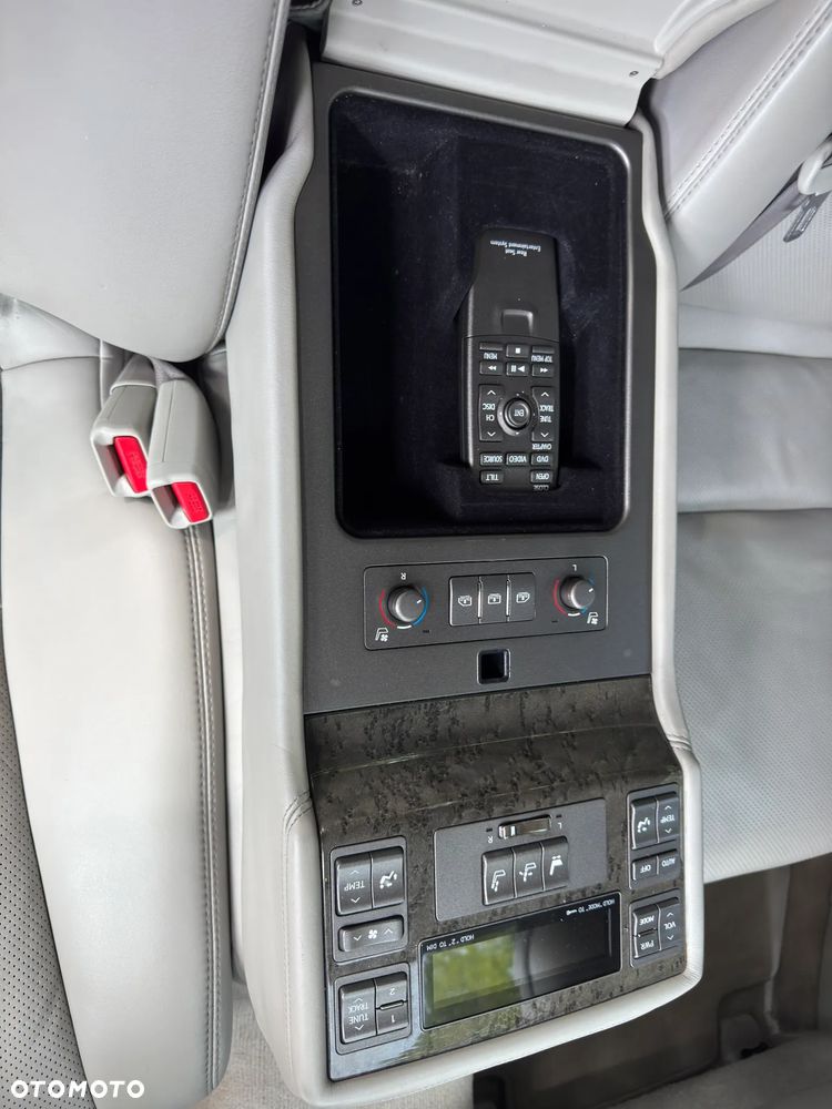 Lexus LS 600h Prestige - 21