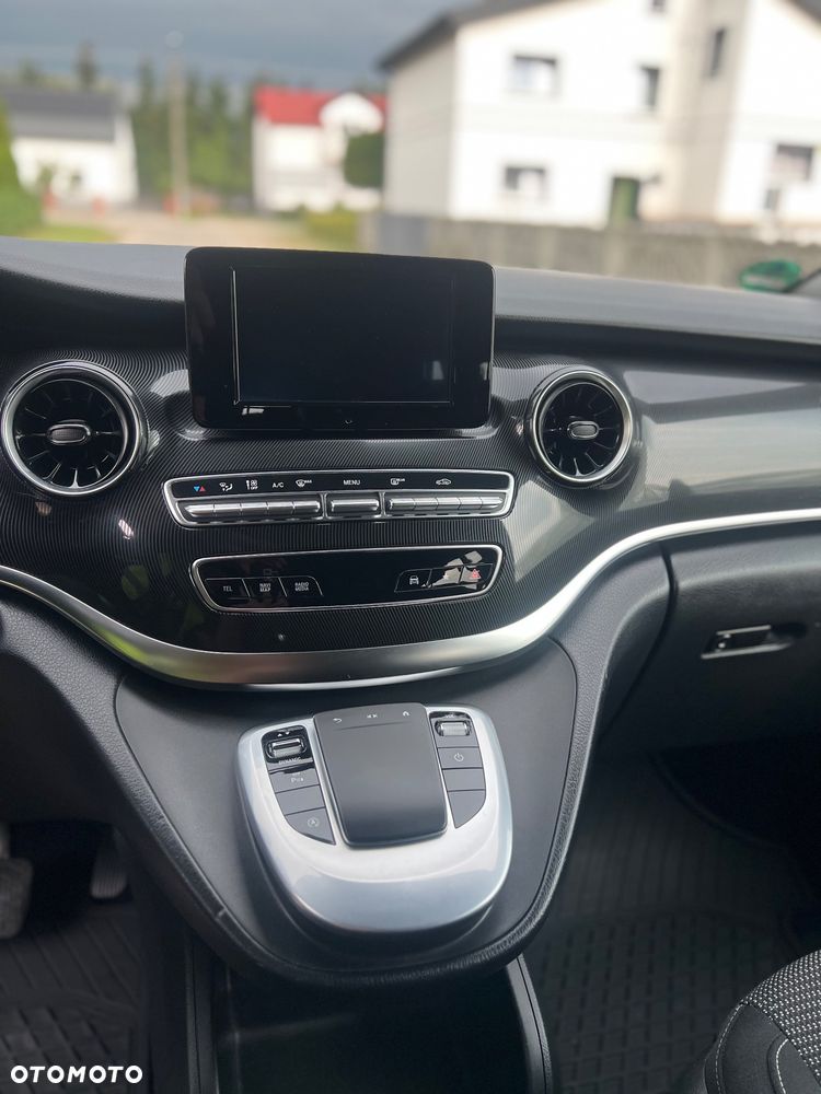 Mercedes-Benz Klasa V 220 d 9G-Tronic - 9