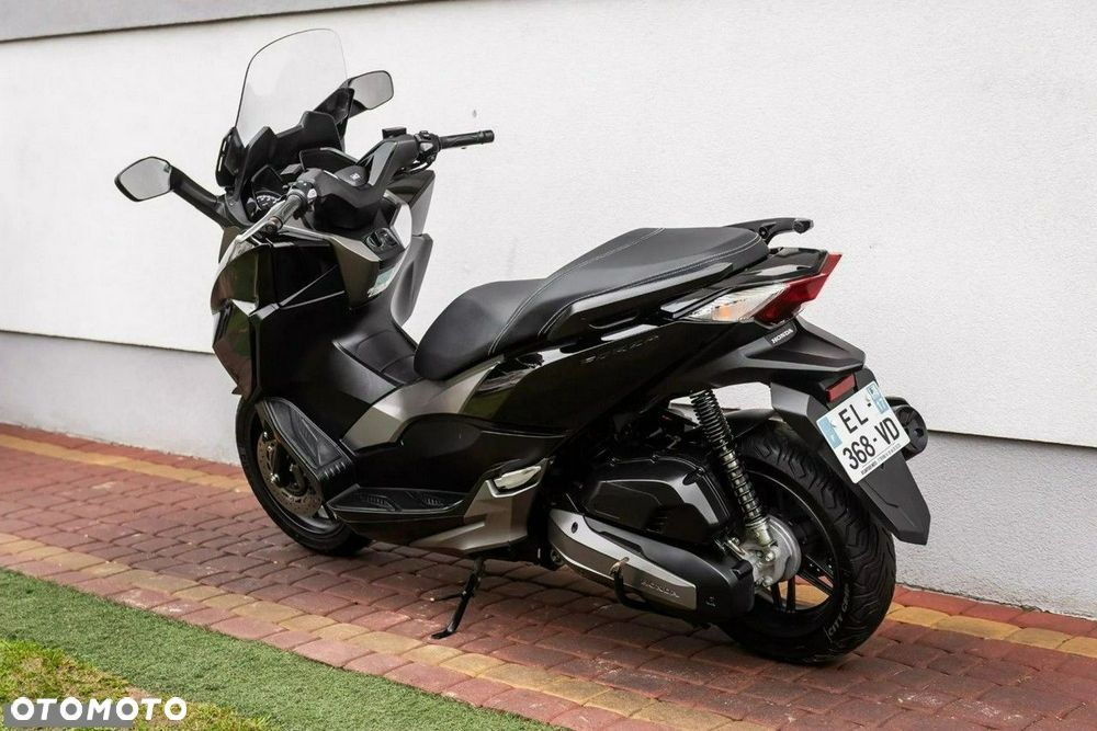 Honda NSS - 4