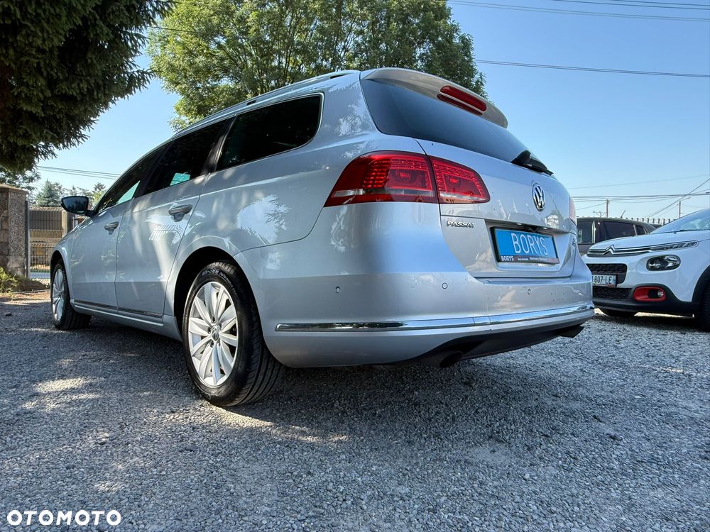 Volkswagen Passat 2.0 TDI 4Motion DSG BlueMotion Tech Highline - 32