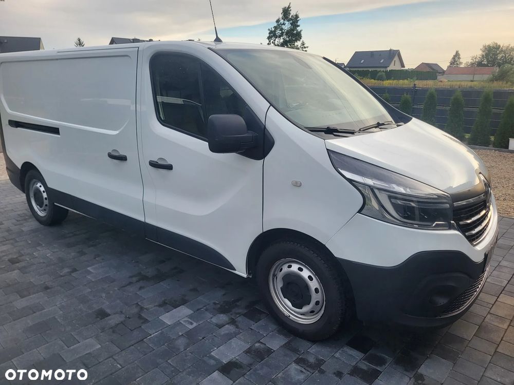 Renault Trafic - 1