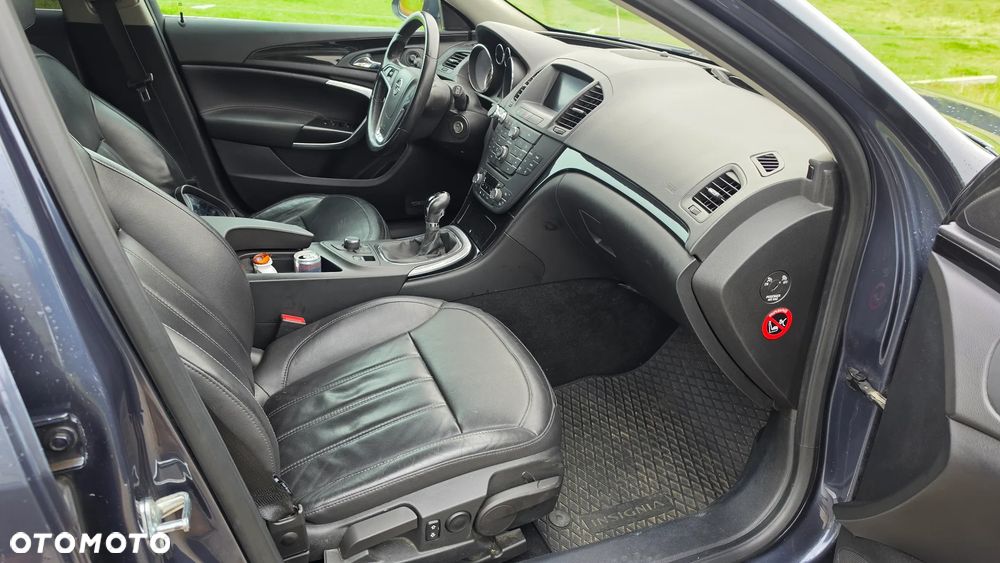 Opel Insignia 2.0 T Sport 4x4 - 13