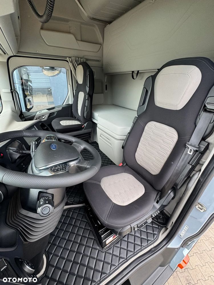 Ford F-MAX 500 - 8