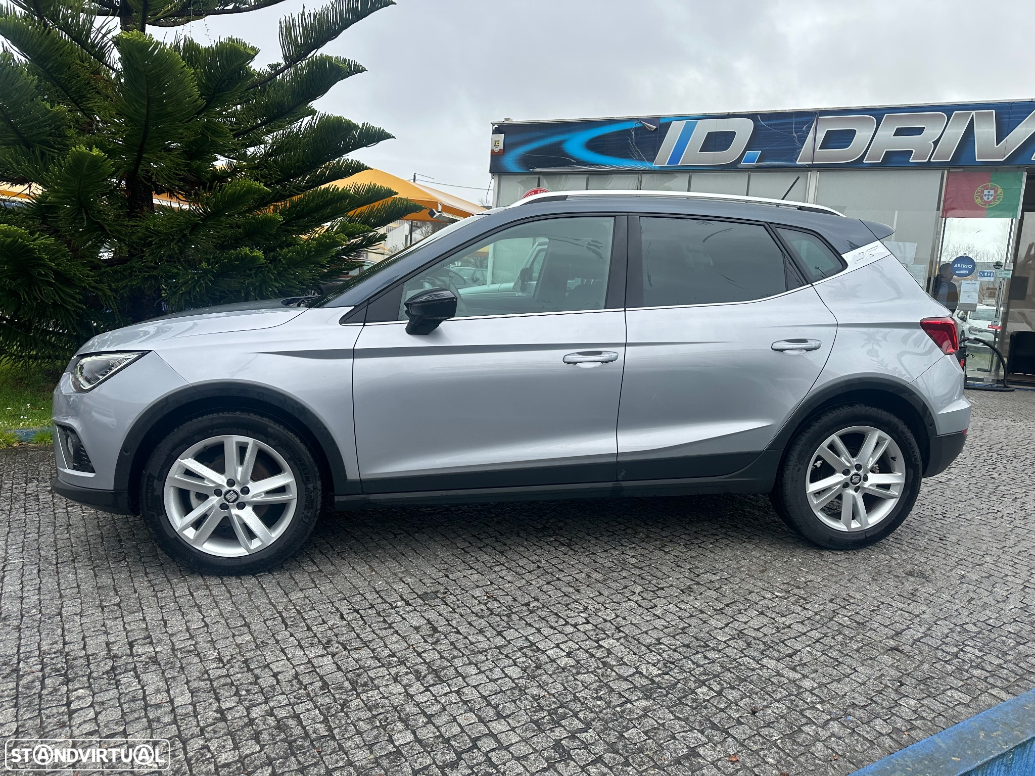 SEAT Arona 1.0 TSI FR - 11