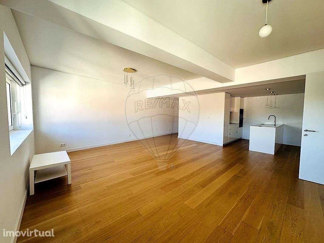 Apartamento T1 para arrendamento - Grande imagem: 2/22