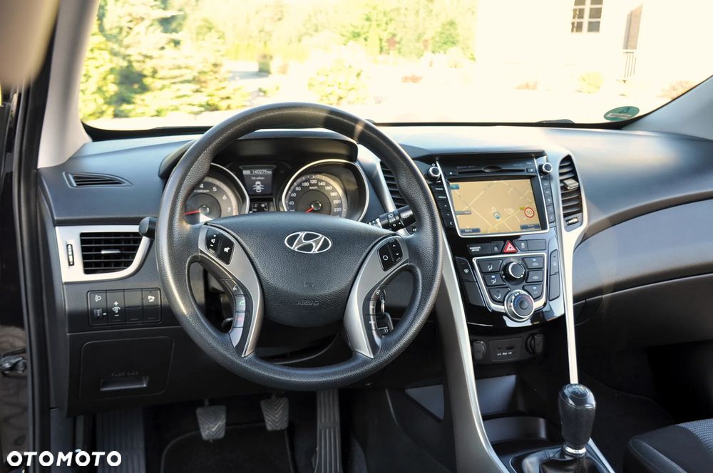 Hyundai i30 - 29