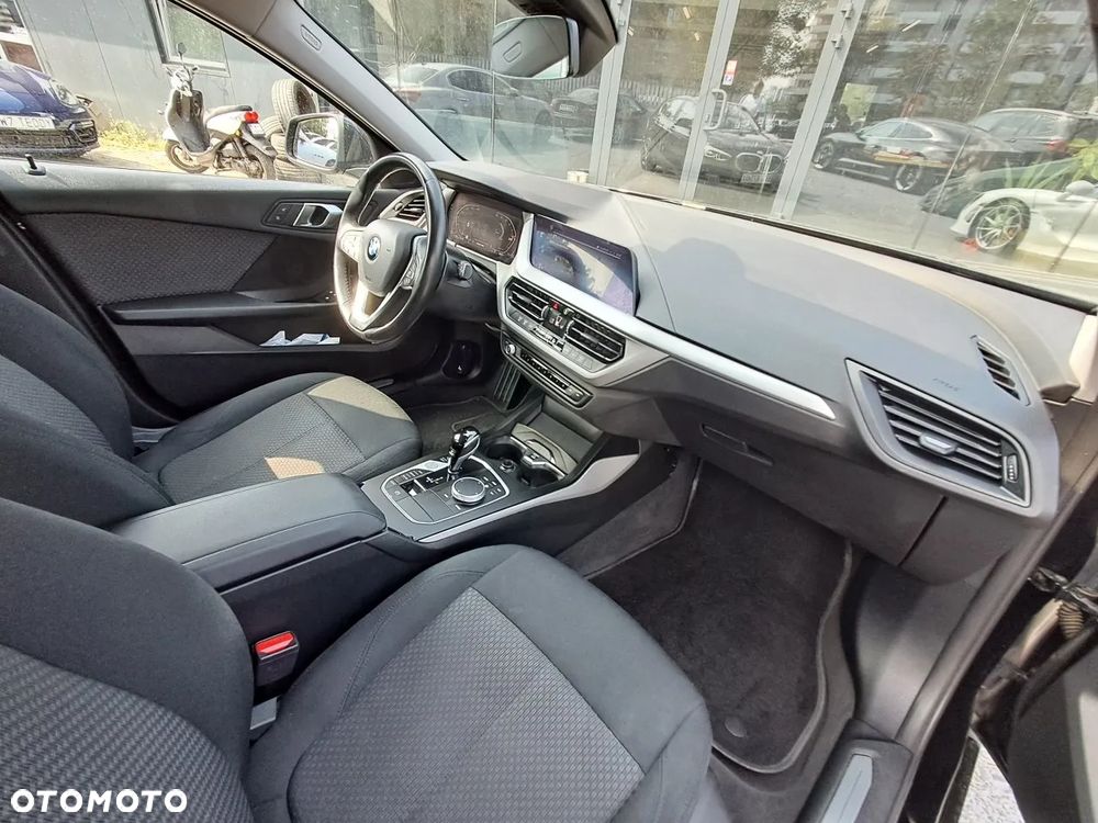 BMW Seria 1 116d Urban Line - 24