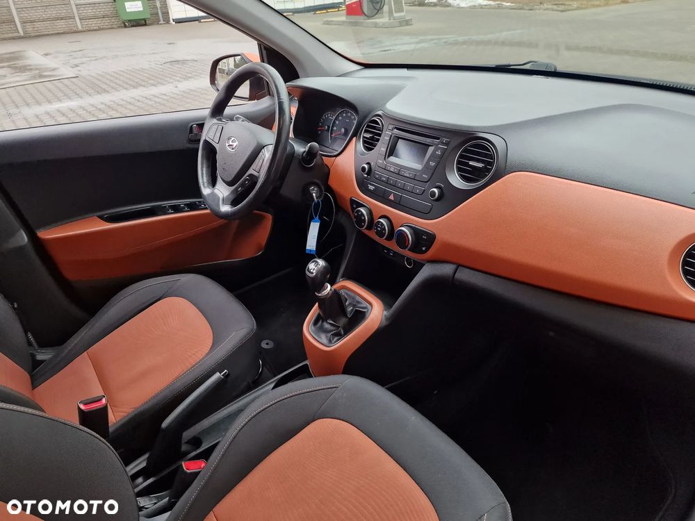 Hyundai i10 1.2 Trend - 11