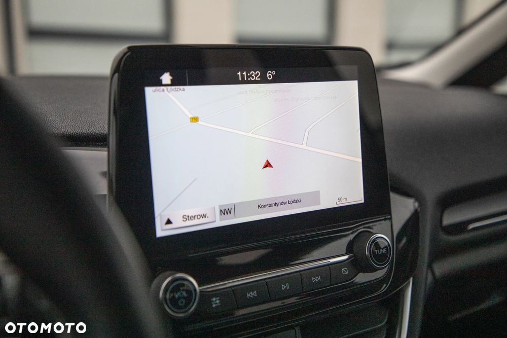 Ford Fiesta 1.0 EcoBoost S&S COOL&CONNECT - 29