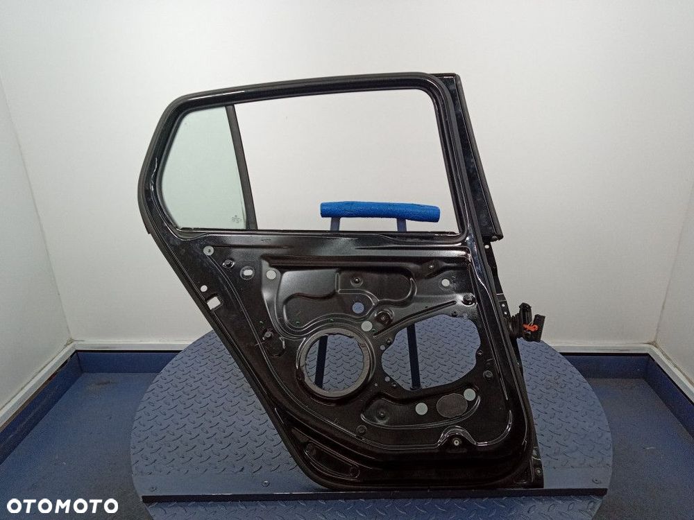 VW GOLF V HB DRZWI TYŁ TYLNE LEWE L061 - 3
