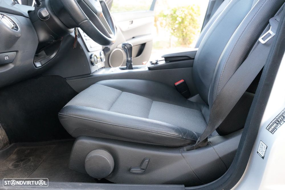 Mercedes-Benz C 220 Station CDI DPF (BlueEFFICIENCY) Avantgarde - 16