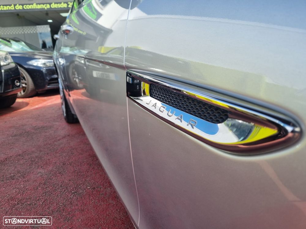 Jaguar XF 20d Aut. R-Sport - 7