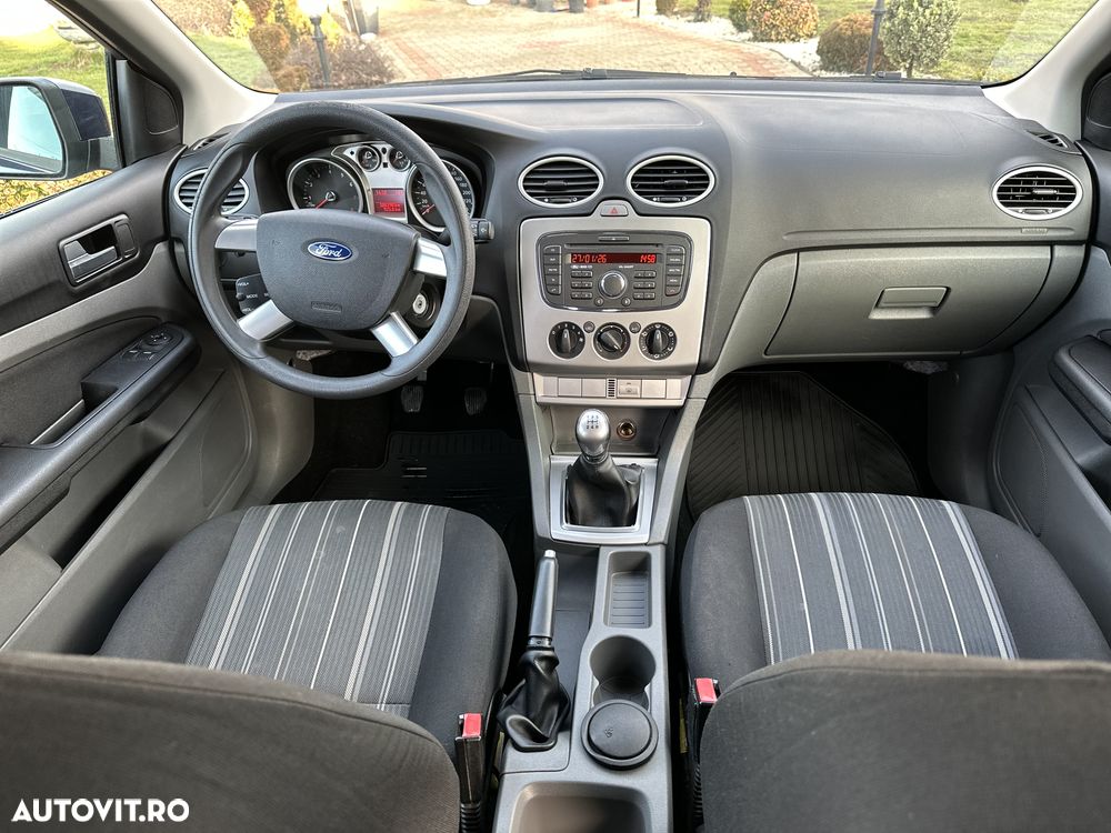 Ford Focus 1.6 16V Concept - 14