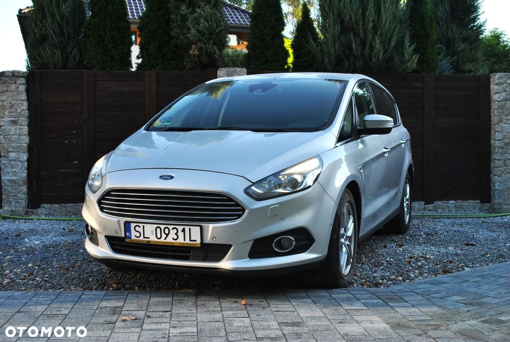 Ford S-Max 2.0 TDCi Titanium PowerShift - 2