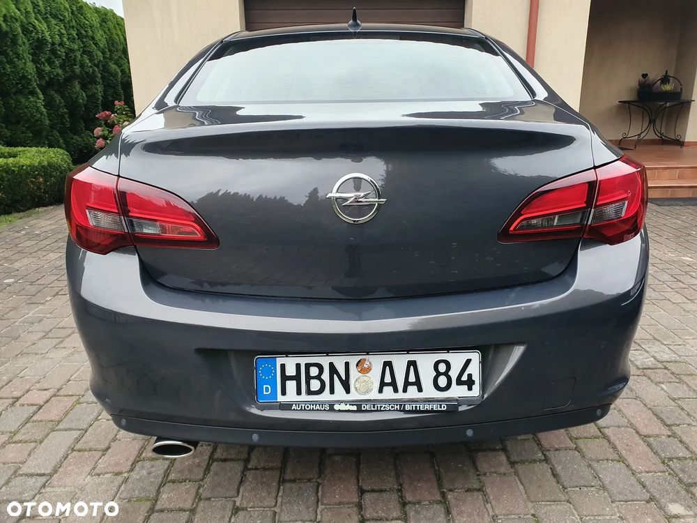 Opel Astra - 8