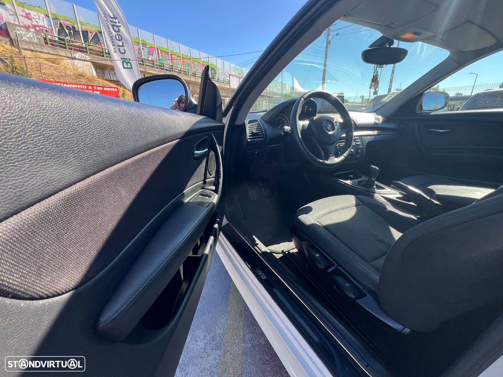 BMW 118 d Confort - 13
