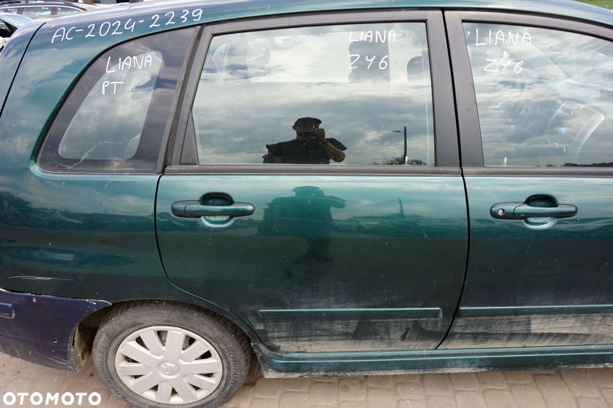 DRZWI TYLNE PRAWE LIANA  HB ZY6  ZIELONY SUZUKI 2001-2010 - 1